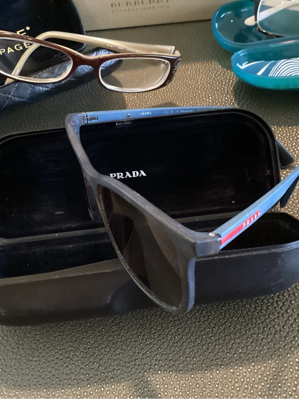Collection of Glasses Frames and Cases - Picture 4 of 9